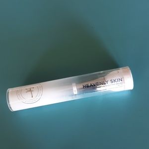 It Cosmetics Heavenly Skin Perfecting Brush